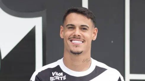 Lucas Freitas, novo zagueiro do Vasco – Foto: Matheus Lima / X