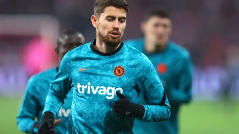 LILLE, FRANCE – MARCH 16: Jorginho of Chelsea warms up ahead of the UEFA Champions League Round Of Sixteen Leg Two match between Lille OSC and Chelsea FC at Stade Pierre-Mauroy on March 16, 2022 in Lille, France. (Photo by Catherine Ivill/Getty Images)
