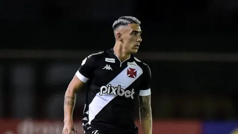 Vasco e Puma vem buscando acordo para renovar com o clube - Foto: Thiago Ribeiro/AGIF