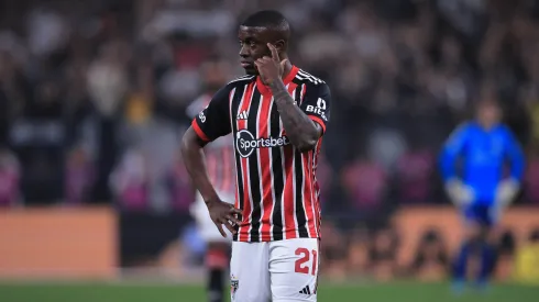 SP – SAO PAULO – 25/07/2023 – COPA DO BRASIL 2023, CORINTHIANS X SAO PAULO – Jhegson Mendez jogador do Sao Paulo lamenta chance perdida durante partida contra o Corinthians no estadio Arena Corinthians pelo campeonato Copa do Brasil 2023. Foto: Ettore Chiereguini/AGIF
