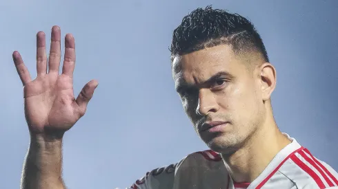 Borré pode ficar fora da estreia do Internacional no Gauchão