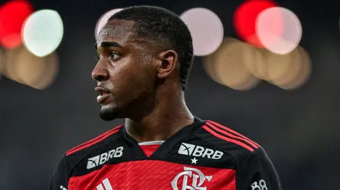 Lorran jogador do Flamengo durante partida contra o Gremio no estadio Maracana pelo campeonato Brasileiro A 2024. Foto: Thiago Ribeiro/AGIF
