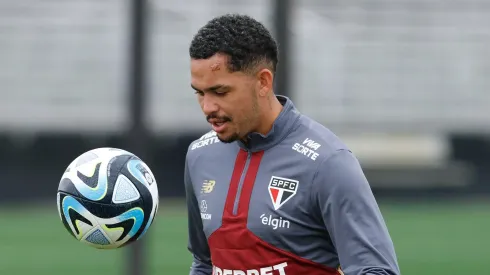 Luciano em treino do São Paulo - Foto: Rubens Chiri / São Paulo FC