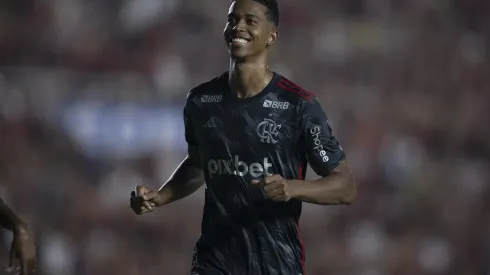 Carlinhos é o atual artilheiro do Cariocão. Foto: Kayan Mendes/AGIF