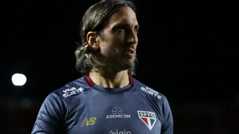 Luis Zubeldia tecnico do Sao Paulo durante partida contra o Guarani no estadio Morumbi pelo campeonato Paulista 2025. Foto: Marco Miatelo/AGIF
