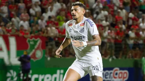 Tiquinho Soares, Santos.