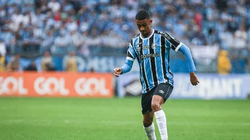 André Henrique jogador do Grêmio durante partida contra o Corinthians no estádio Arena do Grêmio pelo campeonato Brasileiro A 2023. Foto: Maxi Franzoi/AGIF
