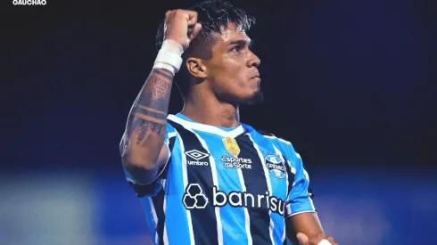 Arezo foi o dono do jogo contra Monsoon pelo Campeonato Gaúcho com direito a dois gols – Foto: Divulgação/Grêmio FBPA
