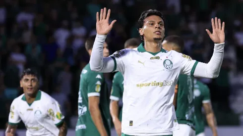 Richard Ríos não comemorou seu gol contra o Guarani. Foto: Marcello Zambrana/AGIF