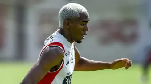 Lorran, meia-atacante do Flamengo