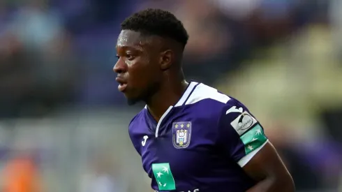 Amuzu é o novo atacante do Grêmio