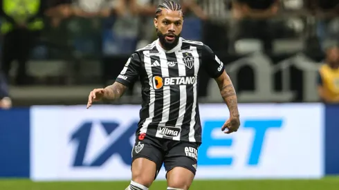 Fluminense abre conversas para contratar o volante Otávio, do Atlético-MG.