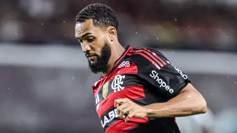 Juninho é dúvida no Mengão – Foto: Fernando Torres/AGIF