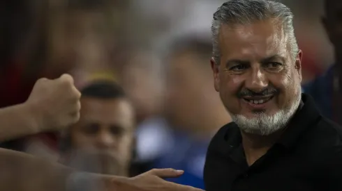 José Boto diretor de futebol do Flamengo antes da partida contra o Botafogo no estádio Maracanã pelo campeonato Carioca 2025. Foto: Jorge Rodrigues/AGIF