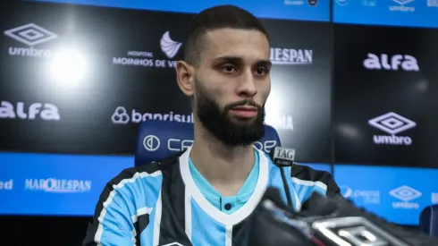 Wagner Leonardo, novo zagueiro do Grêmio – Foto: Caroline Motta/Flickr Grêmio
