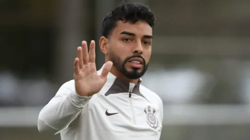 Matheus Bidu negocia renovação com o Timão