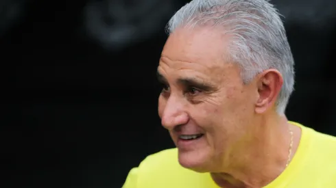 Tite está livre no mercado desde a saída do Flamengo – Foto: Reinaldo Campos/AGIF
