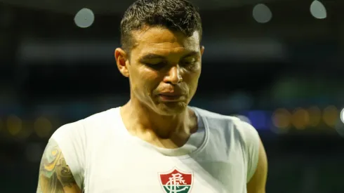 Thiago Silva jogador do Fluminense paga promessa após partida contra o Palmeiras no estádio Arena Allianz Parque pelo campeonato Brasileiro A 2024.