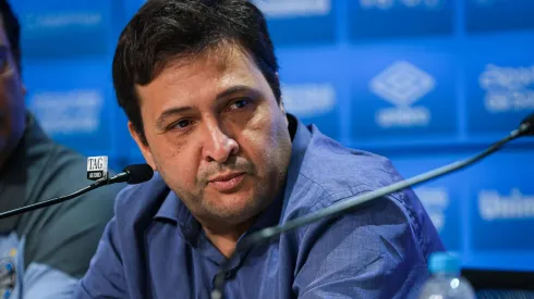 Guerra foi quem fechou o negócio – Foto: Maxi Franzoi/AGIF.