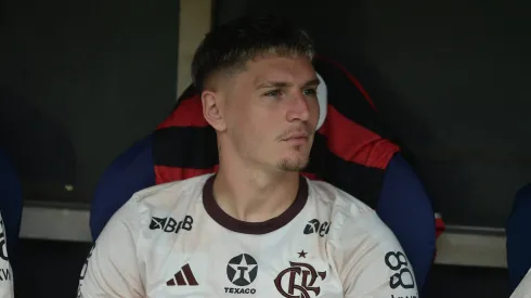 Varela jogador do Flamengo durante partida contra o Juventude no estádio Maracanã pelo campeonato Brasileiro A 2024. Foto: Thiago Ribeiro/AGIF
