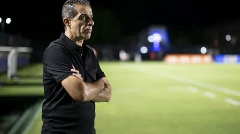 Renato Paiva, ex-técnico do Bahia durante partida contra o Vasco no estádio São Januário pelo campeonato BRASILEIRO A 2023. Foto: Jorge Rodrigues/AGIF