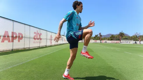 Pedro durante treinamento do Flamengo no CT Ninho do Urubu – Foto: Gilvan de Souza/Flamengo