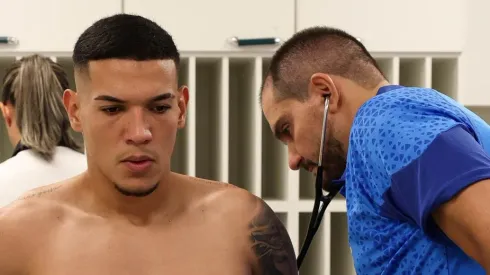 Naves ao lado do médico do Verdão em reapresentação. Foto: Cesar Greco/Palmeiras.