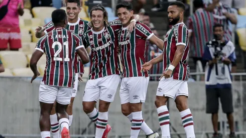 Jogadores do Fluminense vibrando no Campeonato Carioca – Foto: Lucas Merçon/Fluminense