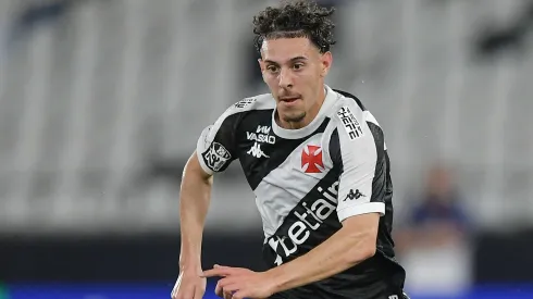 Nuno Moreira estreou pelo Vasco. Foto: Thiago Ribeiro/AGIF