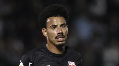 – Meia Lucas Evangelista