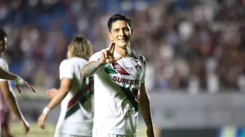 Germán Cano, atacante do Fluminense, comemora seu gol na partida contra o Caxias, no Estádio Centenário, pela Copa do Brasil 2025. Foto: Luis Felipe Amorin/AGIF