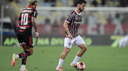 Arrascaeta e Martinelli na partida pelo Campeonato Carioca entre Flamengo e Fluminense. Foto: Thiago Ribeiro/AGIF