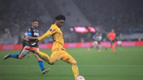 Hugo Souza goleiro do Corinthians durante partida contra o Racing no estádio Arena Corinthians pelo campeonato Copa Sul-Americana 2024. Foto: Ettore Chiereguini/AGIF