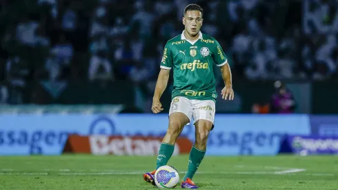 Fabinho jogador do Palmeiras durante partida contra o Atlético-MG no estádio Brinco de Ouro pelo campeonato Brasileiro A 2024