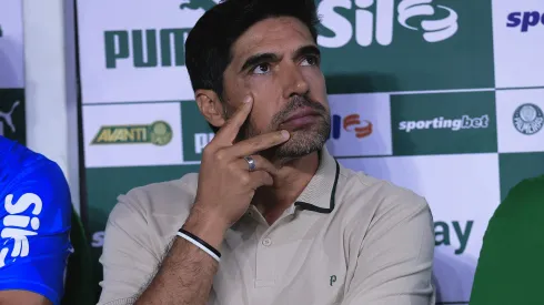 SP – SAO PAULO – 16/03/2025 – PAULISTA 2025, PALMEIRAS X CORINTHIANS – Abel Ferreira tecnico do Palmeiras durante partida contra o Corinthians no estadio Arena Allianz Parque pelo campeonato Paulista 2025. Foto: Ettore Chiereguini/AGIF