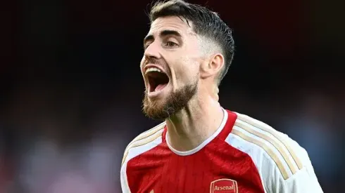 Jorginho durante partida entre Arsenal e Monaco, em 2023. Foto: Mike Hewitt