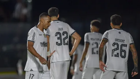 Marlon Freitas jogador do Botafogo durante partida contra o Vasco no estádio São Januário pelo campeonato Carioca 2025. Foto: Thiago Ribeiro/AGIF