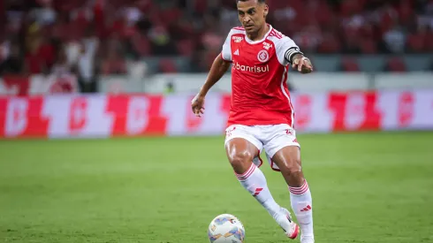 Alan Patrick, meia do Internacional. Foto: Maxi Franzoi/AGIF