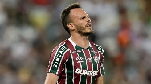 Renê em atividade pelo Fluminense em partida diante do Flamengo. Foto: Thiago Ribeiro/AGIF/Sipa USA/Alamy Live News
