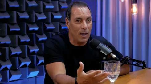 Edmundo em entrevista para podcast – Foto: Reprodução/YouTube