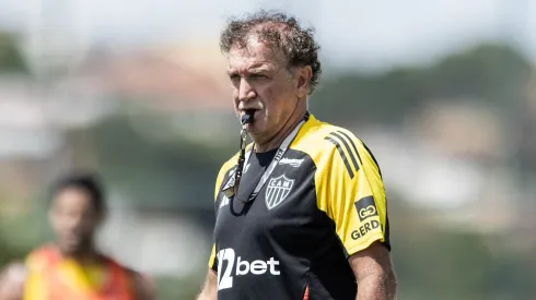Cuca treina o Atlético-MG para o pontapé inicial no Brasileirão