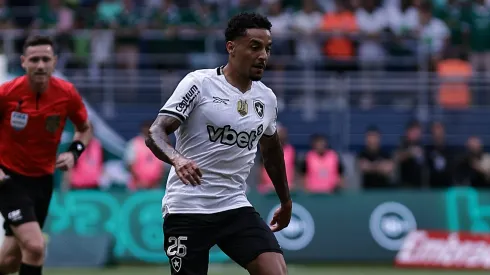 Gregore em ação pelo Botafogo. Foto: Fabio Giannelli/AGIF