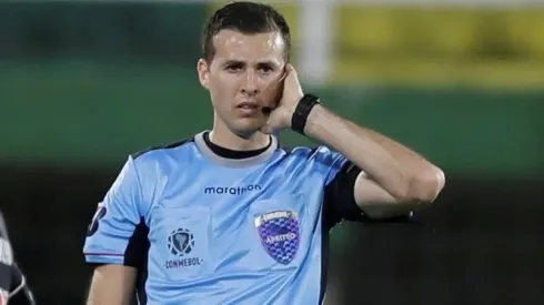 Andrés Matonte apitou o jogo de Unión Santa Fé e Cruzeiro – Foto: Lucas Uebel/Grêmio