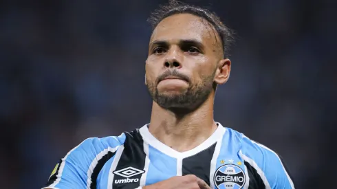 Braithwaite deve ficar na reserva. Foto: Maxi Franzoi/AGIF