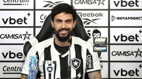 Mastriani foi apresentado no Botafogo. Foto: Vitor Silva/Botafogo