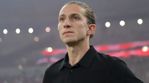 Filipe Luís no Flamengo durante o Brasileirão Série A – Foto: Thiago Ribeiro/AGIF