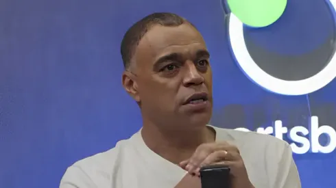 Denílson comanda o programa