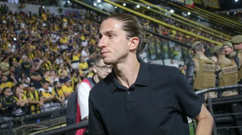 Filipe Luis técnico do Flamengo durante partida contra o Criciúma no estádio Heriberto Hulse pelo campeonato Brasileiro A 2024. Foto: Leonardo Hubbe/AGIF