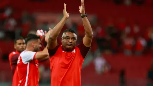  Roger Machado técnico do Internacional durante partida contra o Flamengo no estádio Beira-Rio pelo campeonato Brasileiro A 2024. Foto: Luiz Erbes/AGIF
