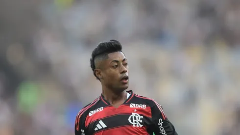 RJ – RIO DE JANEIRO – 08/03/2025 – CARIOCA 2025, FLAMENGO X VASCO – Bruno Henrique jogador do Flamengo durante partida contra o Vasco no estadio Maracana pelo campeonato Carioca 2025. Foto: Thiago Ribeiro/AGIF